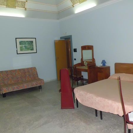 B&B Cavour Torremaggiore ภายนอก รูปภาพ