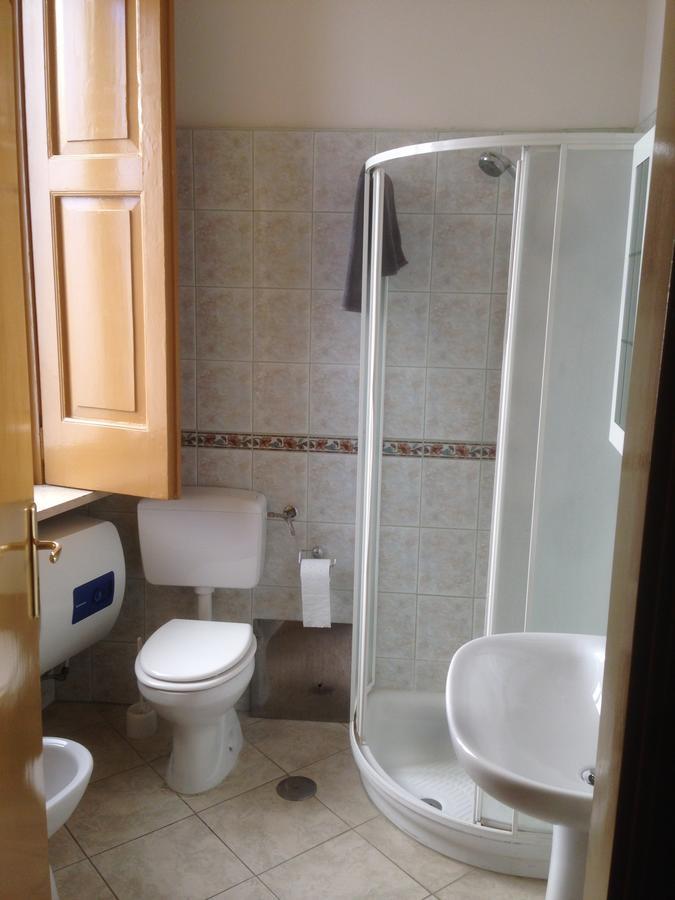 B&B Cavour Torremaggiore ภายนอก รูปภาพ