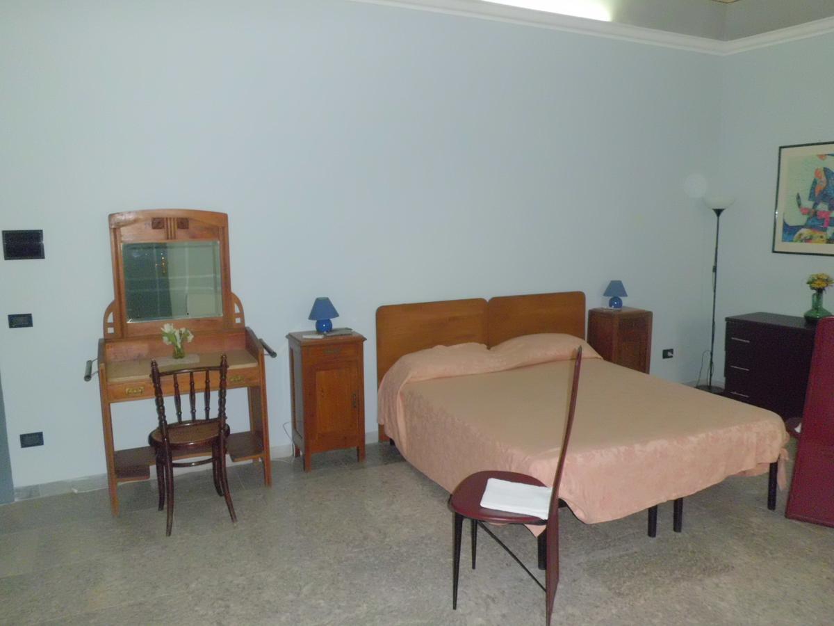 B&B Cavour Torremaggiore ภายนอก รูปภาพ